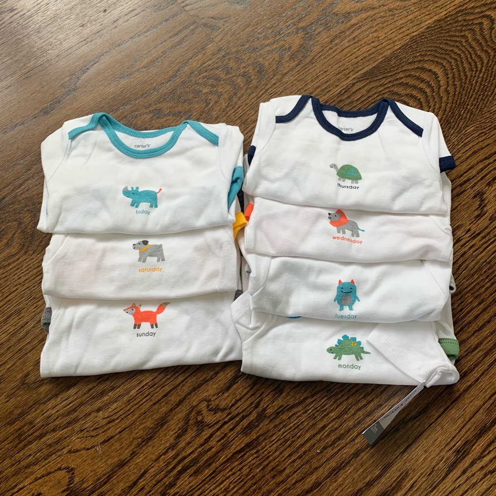 NWT Carter’s short sleeve onesies 7 pack